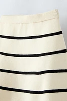 STRIPED KNIT SKIRT