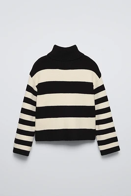 STRIPED KNIT SWEATER WITH TURNED-DOWN COLLAR