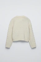 CABLE KNIT SWEATER