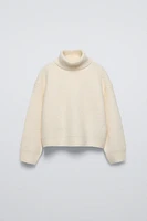 KNIT TURTLENECK SWEATER