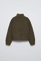 KNIT TURTLENECK SWEATER