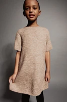 SHORT SLEEVE KNIT DRESS