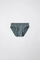 8-14 YEARS/ THREE-PACK OF SEAMLESS UNDERWEAR