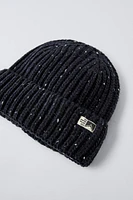 FLECKED KNIT HAT WITH LABEL