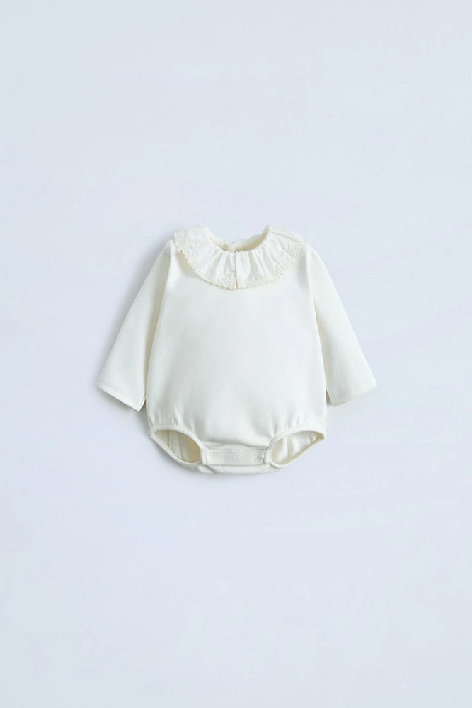 BODYSUIT WITH EMBROIDERED COLLAR