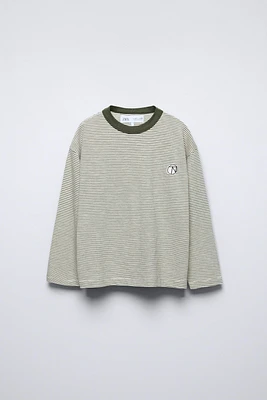 EMBROIDERED PATCH STRIPED T-SHIRT