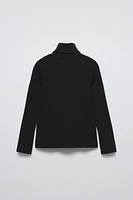 RIB TURTLENECK SWEATER