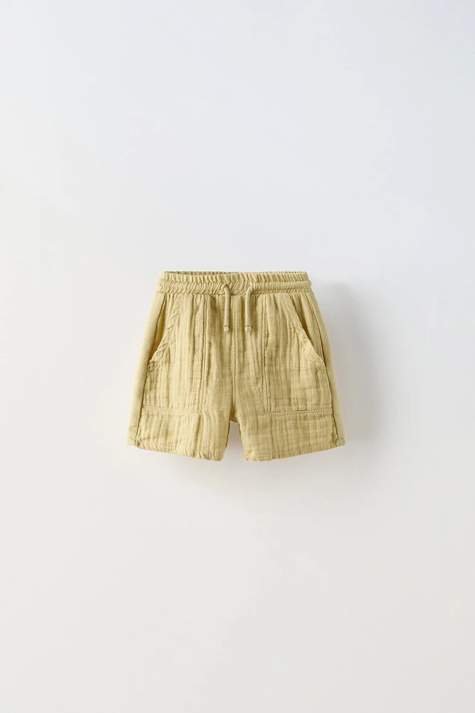 CONTRASTING MUSLIN SHORTS