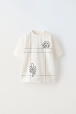 EMBROIDERED T-SHIRT