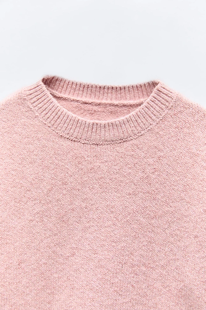 KNIT SWEATER