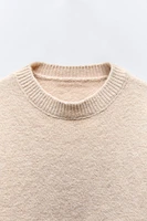 KNIT SWEATER