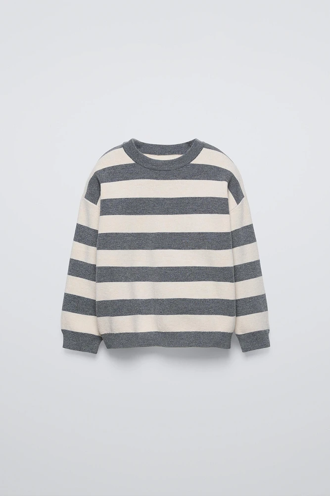 STRIPED KNIT SWEATER