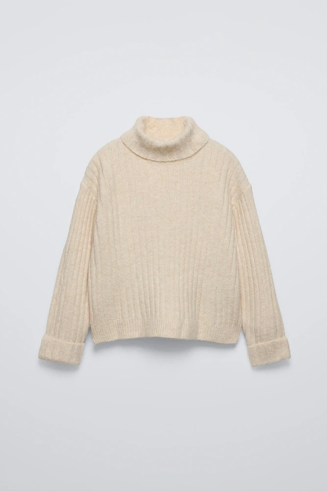 SOFT FEEL RIB SWEATER