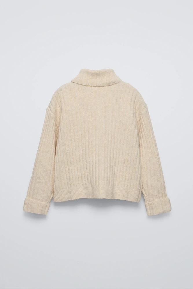 SOFT FEEL RIB SWEATER