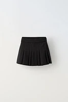 BOX PLEAT SKIRT