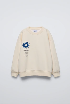 SWEATSHIRT WITH RAISED PRINT