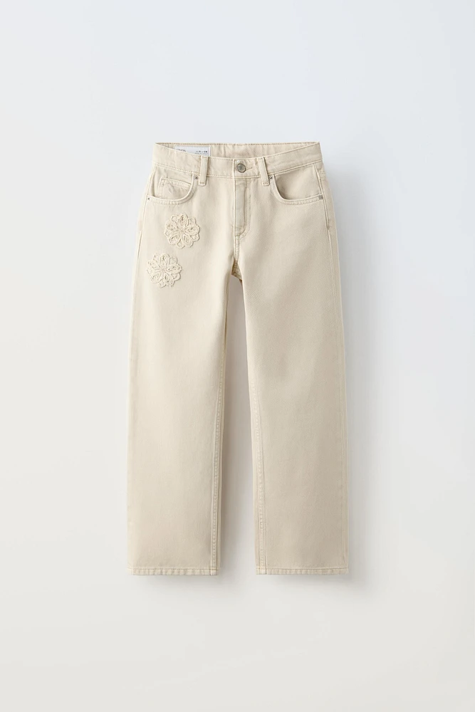 FLORAL EMBROIDERY STRAIGHT LEG JEANS