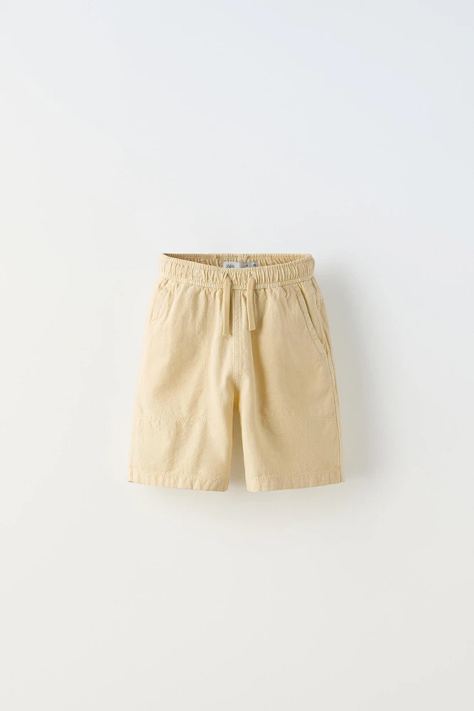 TOPSTITCHED SHORTS