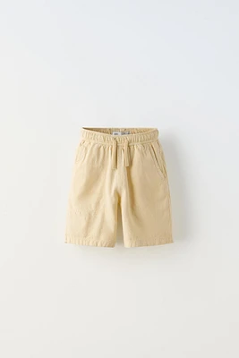 TOPSTITCHED SHORTS