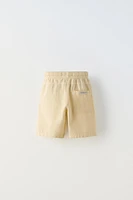 TOPSTITCHED SHORTS