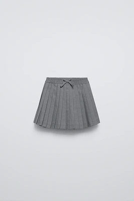 BOX PLEAT SKIRT