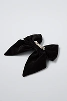 VELVET BOW BAR HAIR CLIP WITH BEAD APPLIQUÉ