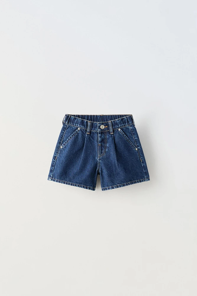 DENIM SHORTS WITH DARTS