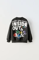 RAISED DETAIL INSIDE OUT © DISNEY SWEATSHIRT