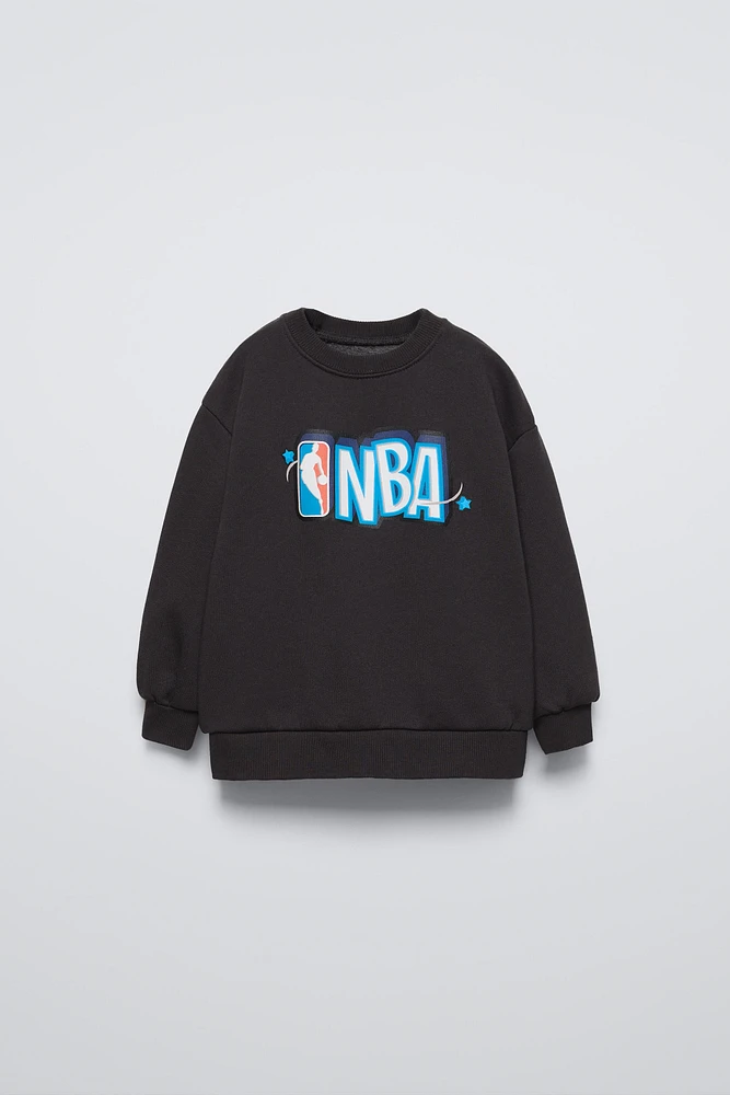 NBA © TEAMS TEXTURED SWEATSHIRT