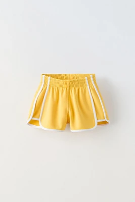 SHORTS WITH CONTRASTING PIPING