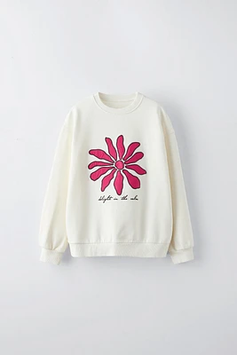 FLOWER SWEATSHIRT WITH TEXT