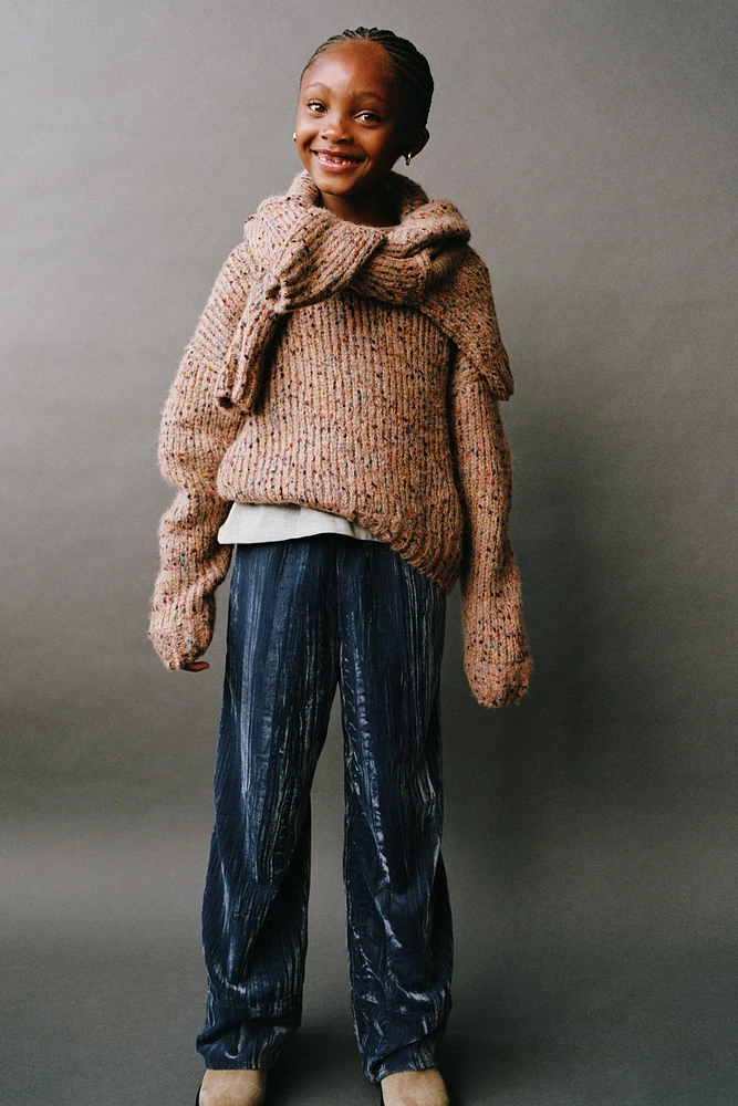 FLECKED KNIT SWEATER