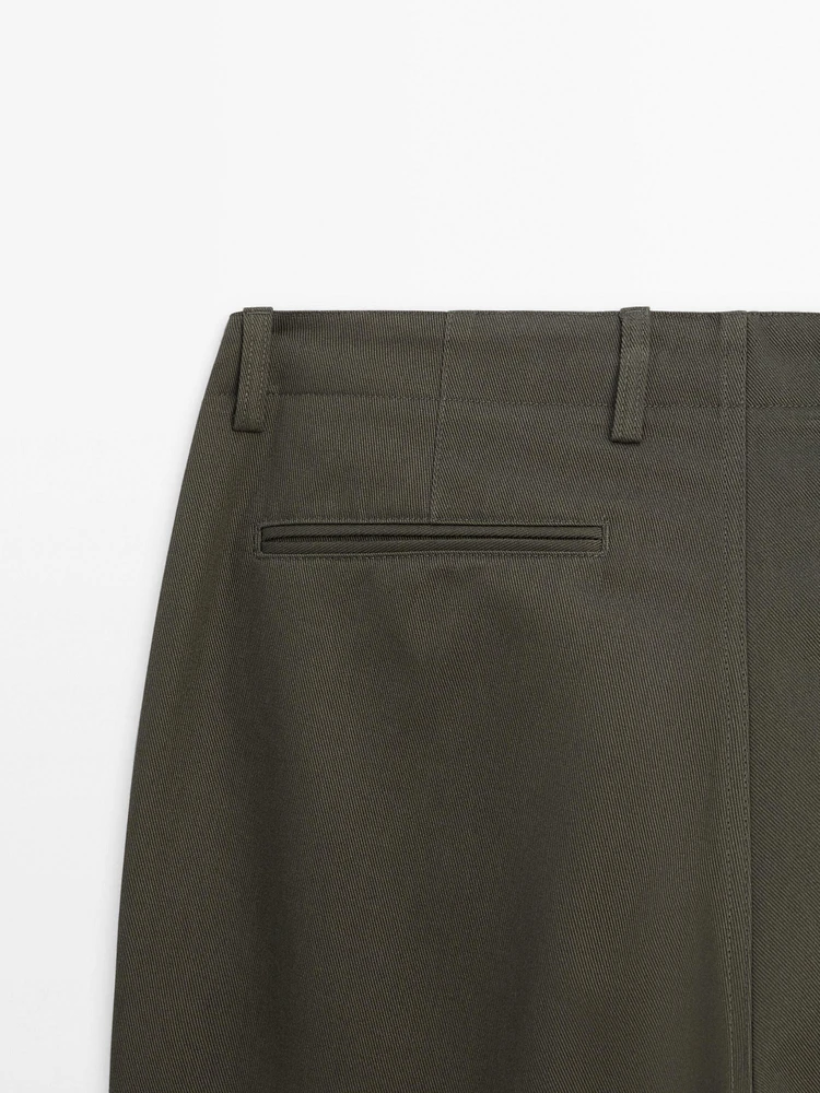 100% cotton tapered fit trousers