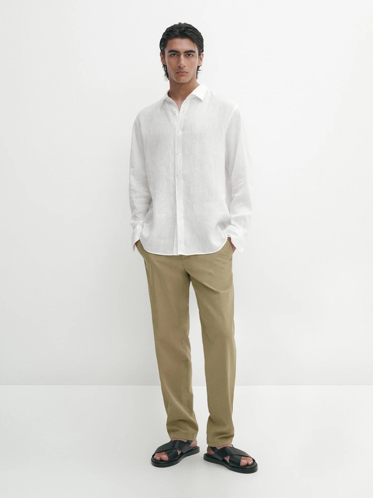 Trousers with side pocket detail