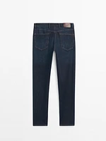 Tapered fit enzymatic jeans