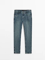 100% cotton tapered fit jeans