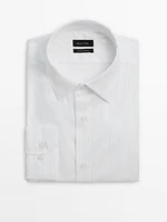 Slim fit striped shirt