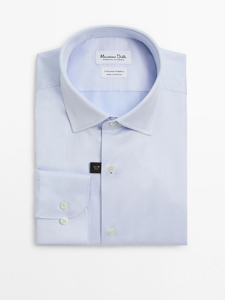 Slim fit 100% cotton shirt