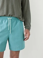 Plain pigment swimming trunks