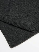 Ribbed 100% cashmere scarf