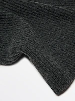 Ribbed 100% cashmere scarf