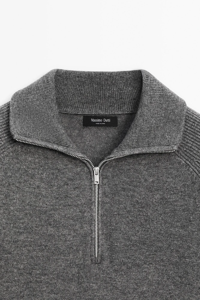 Mock neck knit sweater