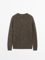 100% cashmere sweater with fabric detail