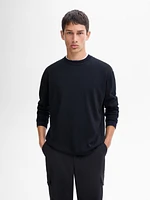 Knit 100% merino wool sweater with crew neck