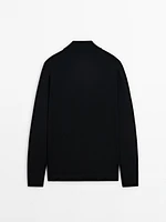 100% merino wool sweater with zip detail