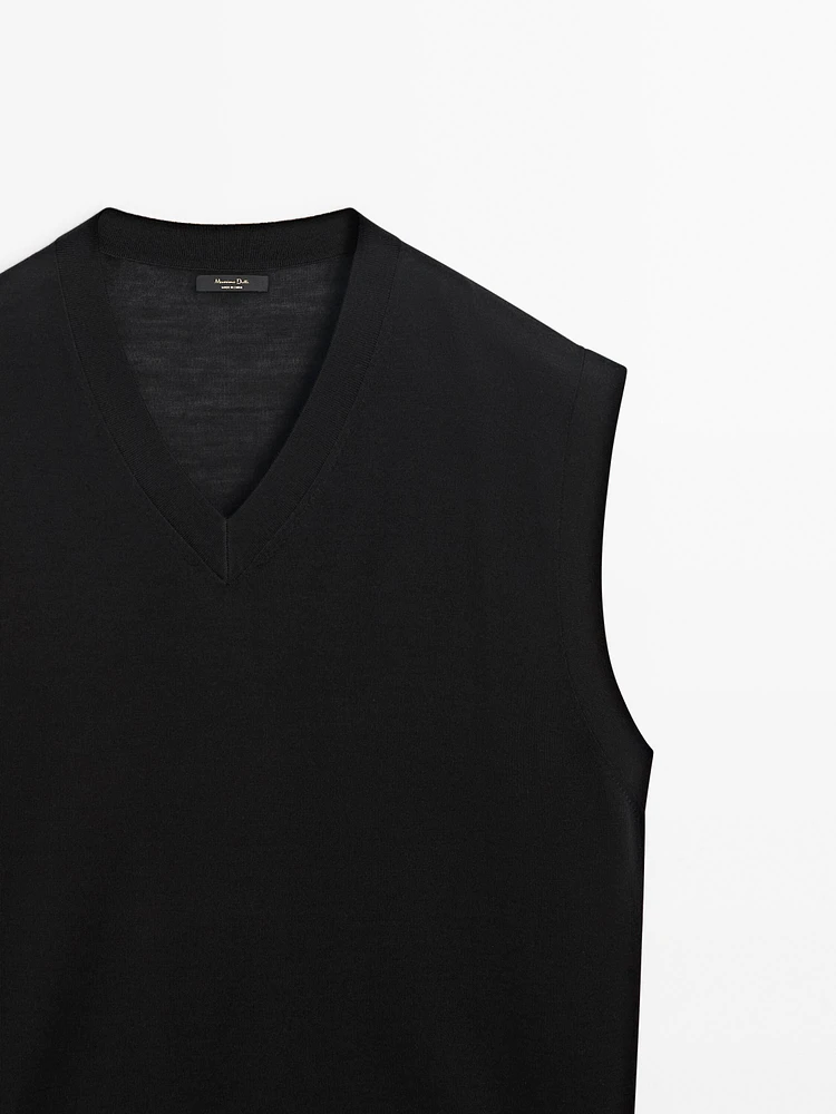 Merino wool blend V-neck vest