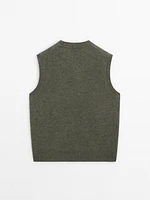 V-neck knit vest