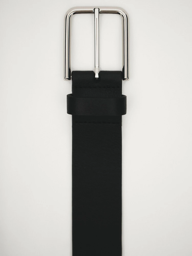 Leather belt with square buckle