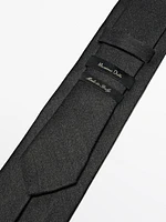 Silk and wool textured tie