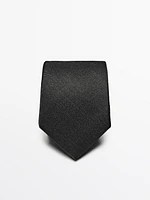 Silk and wool textured tie